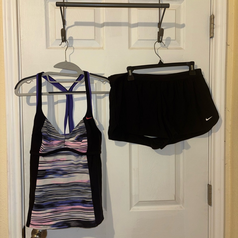Nike Black and Multicolor Sports Set size 14/16